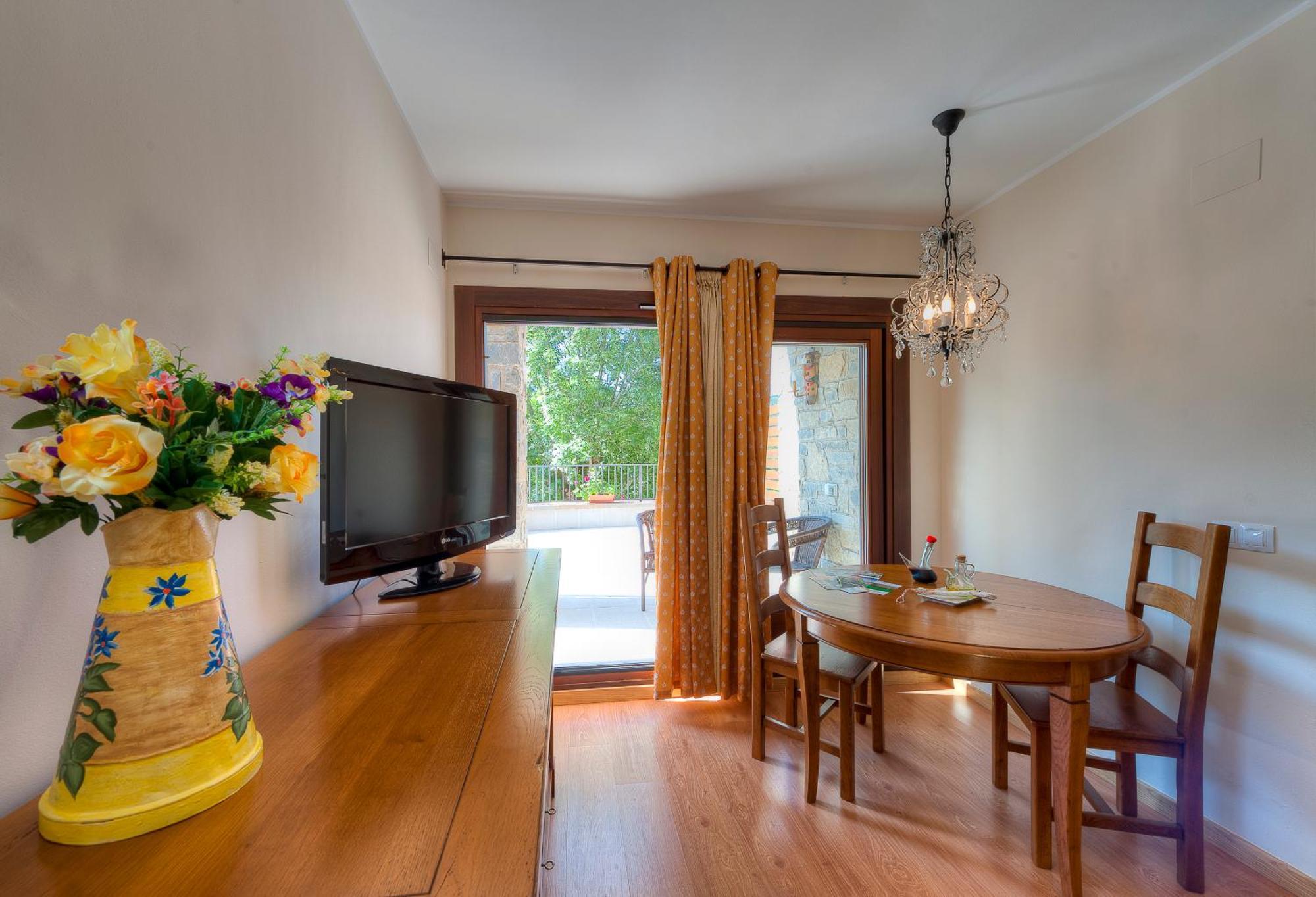 Apartaments Flor De Neu Sarroqueta Екстер'єр фото