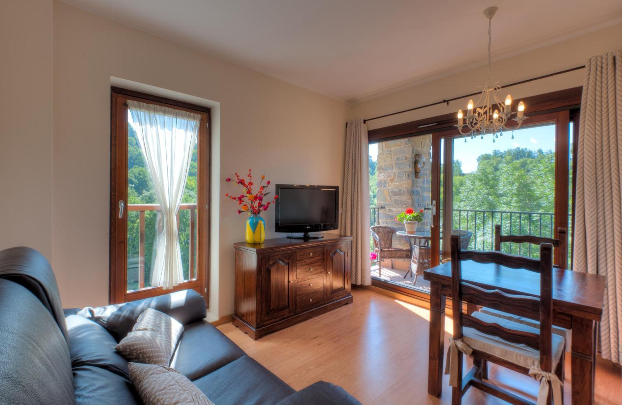 Apartaments Flor De Neu Sarroqueta Екстер'єр фото