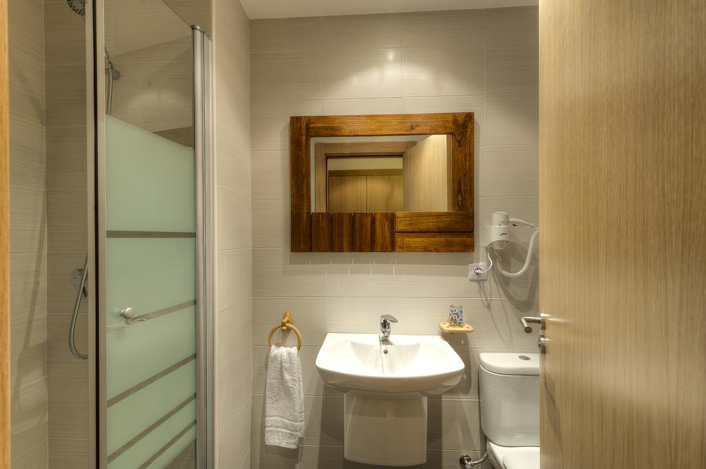 Apartaments Flor De Neu Sarroqueta Екстер'єр фото